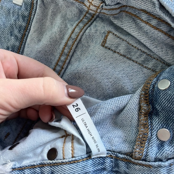 Pacsun jeans light wash// size 26 - Picture 2 of 3